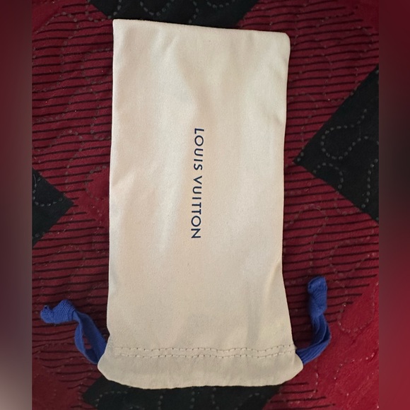 Louis Vuitton My Monogram Sunlgasses - Picture 14 of 16